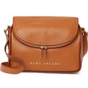 Marc Jacobs The Groove Messenger Bag Purse in Tan
